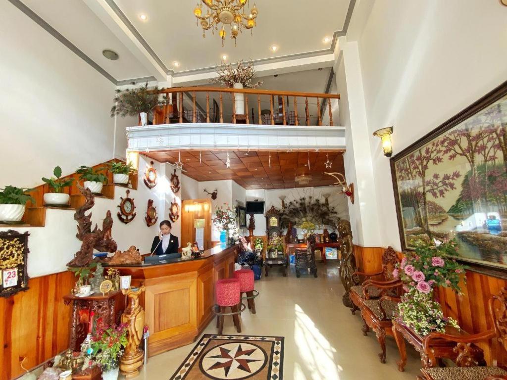 Gold Night Hotel Da Lat Zewnętrze zdjęcie