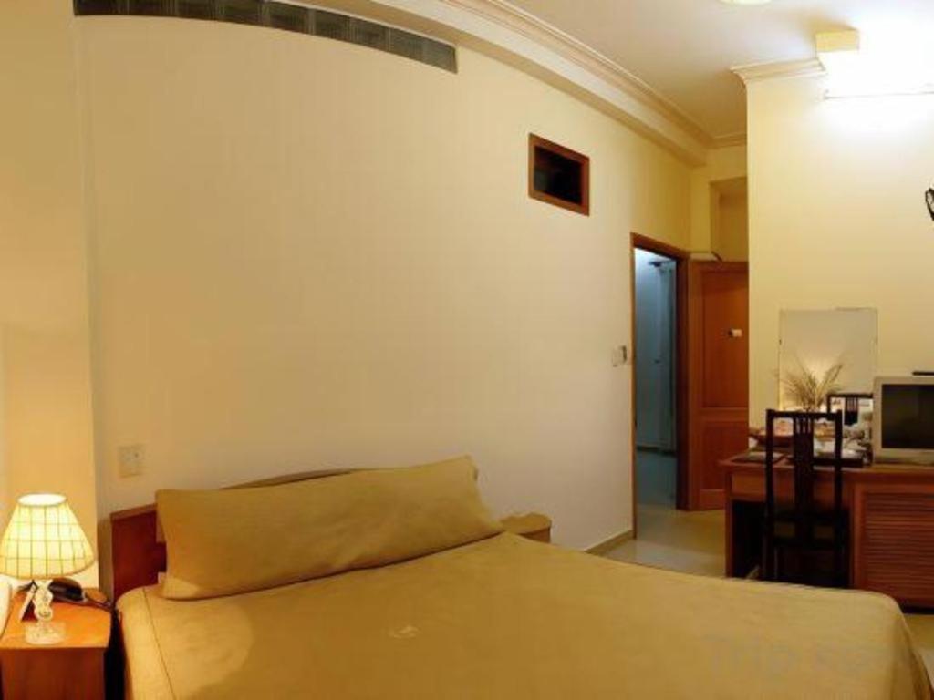 Gold Night Hotel Da Lat Zewnętrze zdjęcie