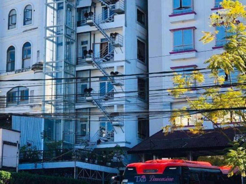 Gold Night Hotel Da Lat Zewnętrze zdjęcie