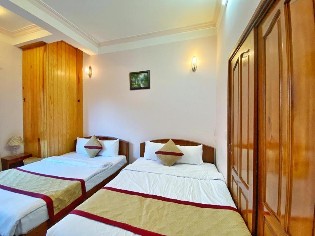 Gold Night Hotel Da Lat Zewnętrze zdjęcie