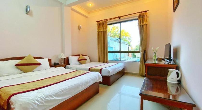 Gold Night Hotel Da Lat Zewnętrze zdjęcie